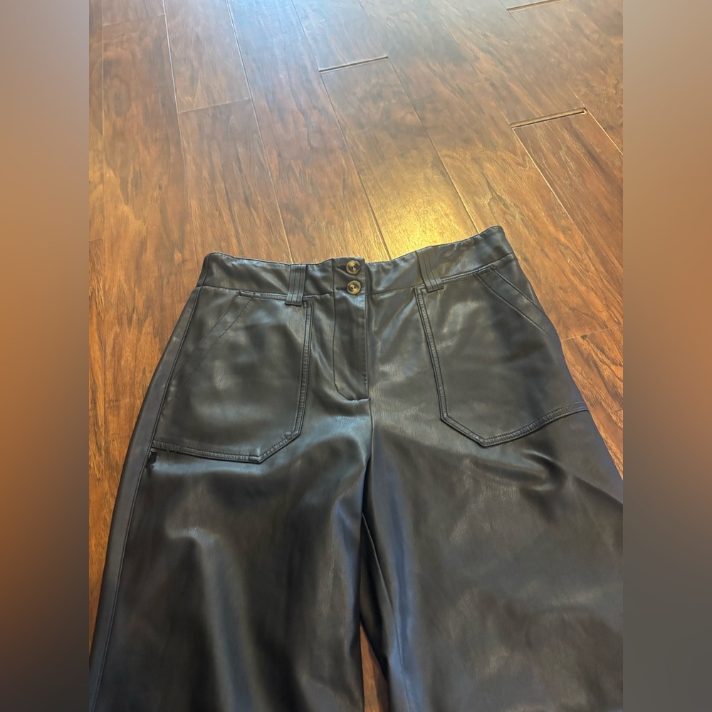 Anthropologie Black The Rylan Faux Leather Relaxed High-Rise Flare Pant Size 10 - Picture 4 of 7